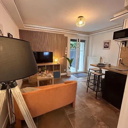 아파트 La Terrasse Abritee Et Son