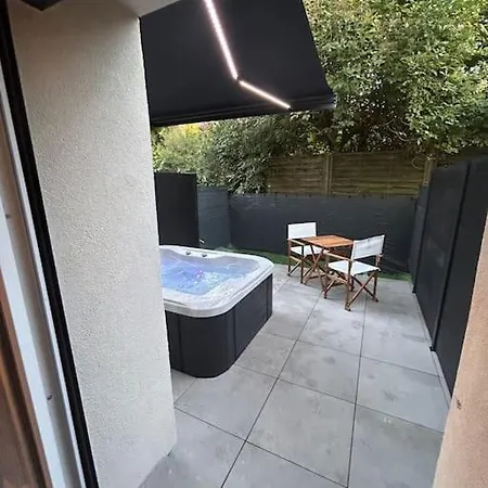 La Terrasse Abritee Et Son * Nancy