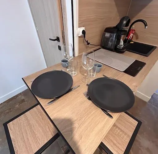 Апартаменты La Terrasse Abritee Et Son Нанси